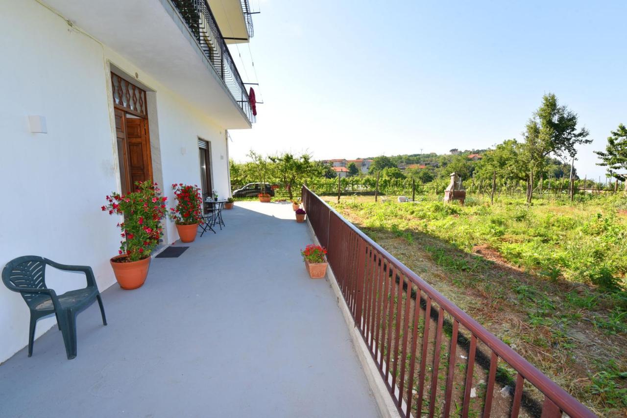 Apartament La Terrazza Sugli Dei Pianillo Zewnętrze zdjęcie